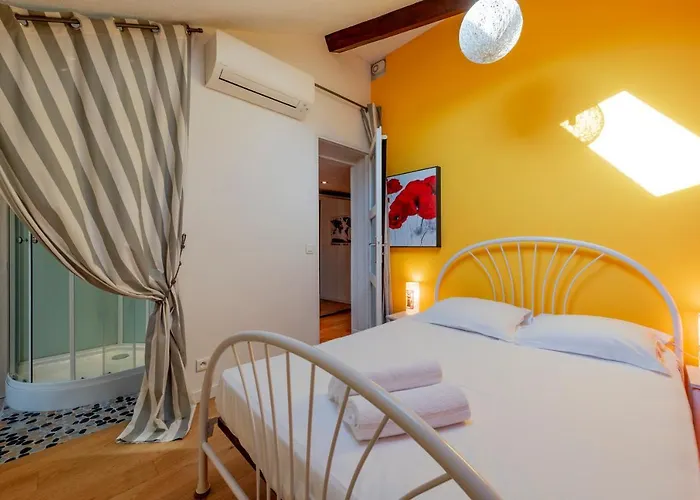 Le Toulousain By Cocoonr *